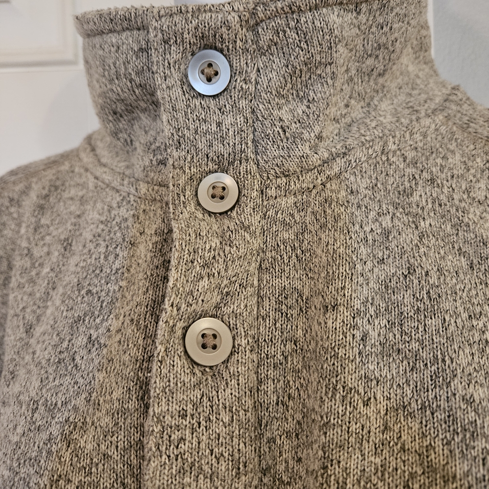 Van Heusen Men's Button-Front Crewneck Sweater in Grey - Picture 4 of 6